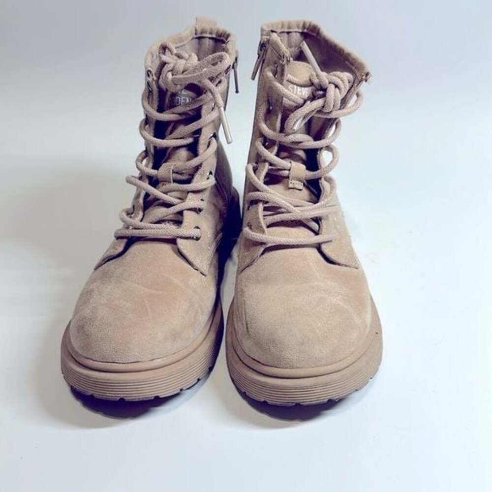 Steve Madden boots - Picture 2 of 5